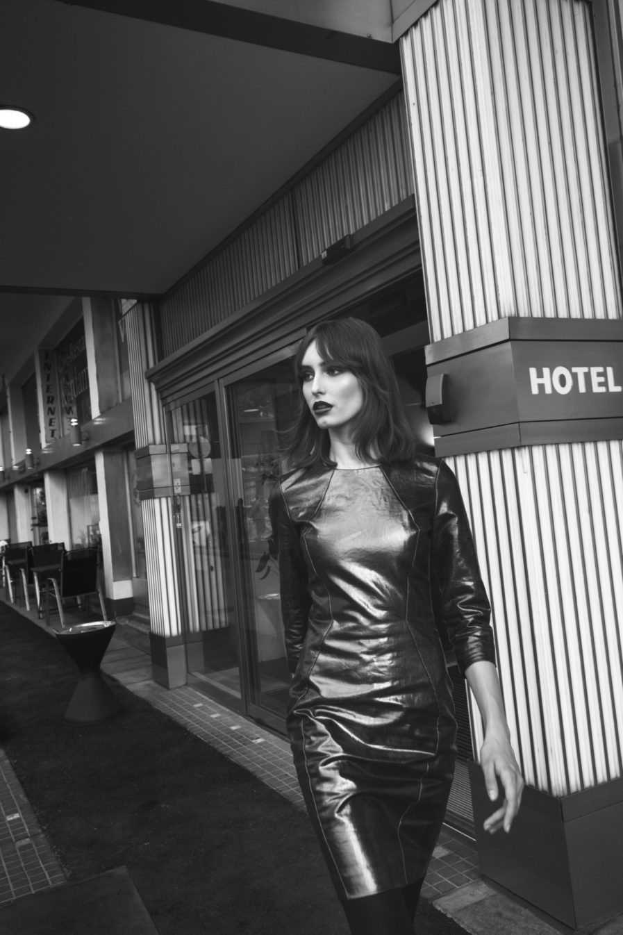 Etuikleid Metallic Manhattan