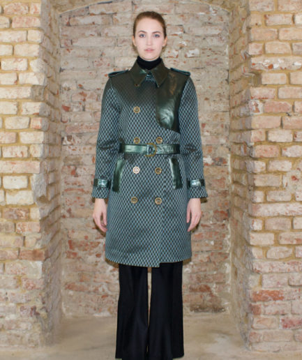 Trenchcoat Zodiac