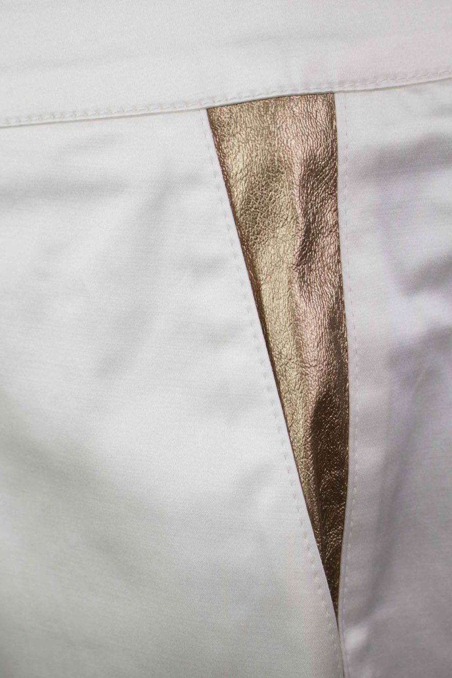 Safari Shorts Weiß-Gold